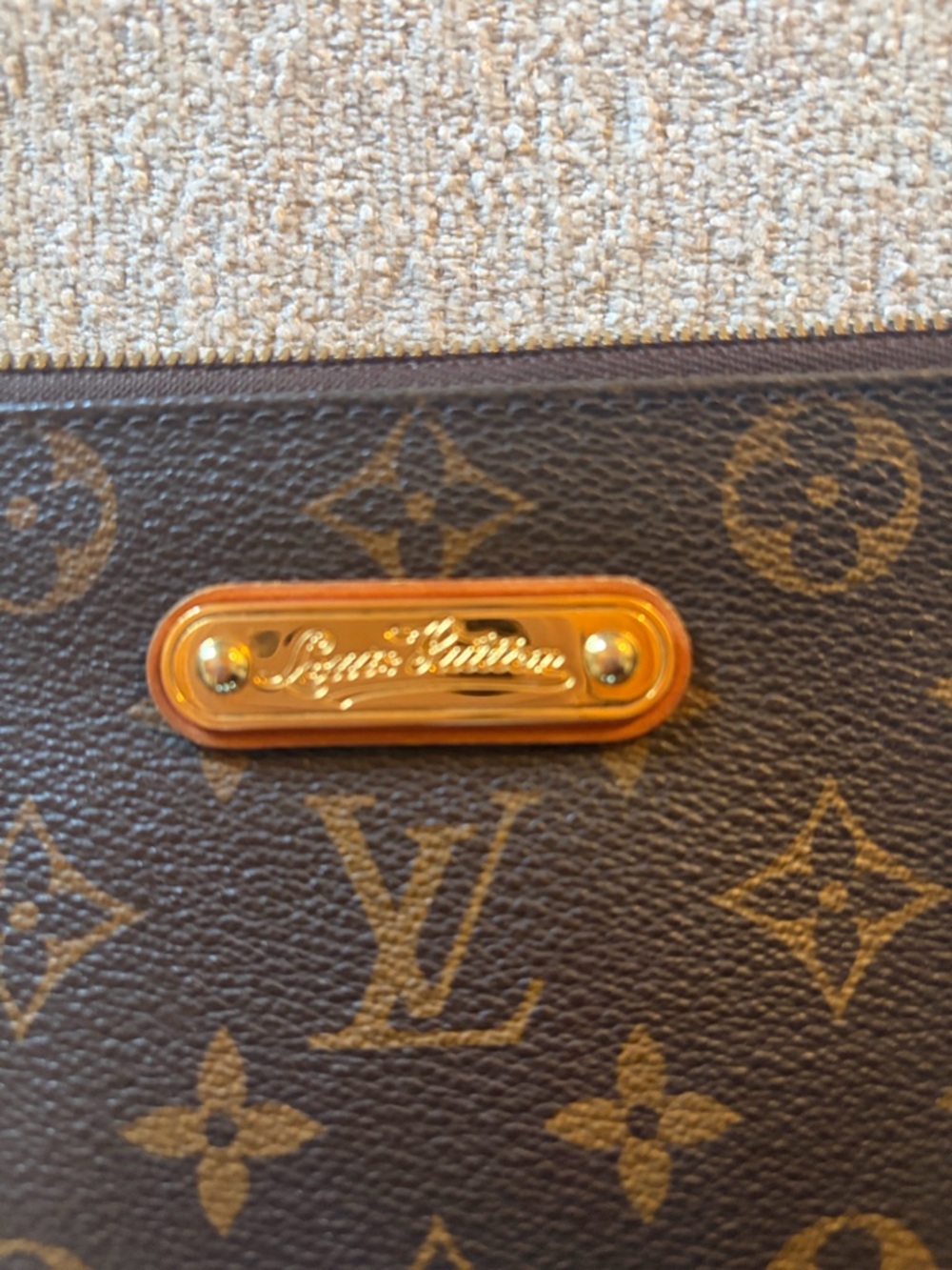 Louis Vuitton Monogram Eva Pochette - Picture 5 of 12